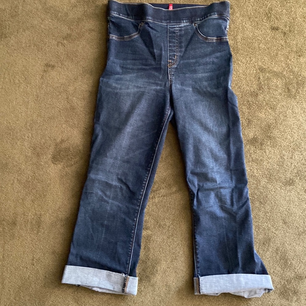 Spanx cropped and cuffed jeans, size medium, cute w sandals, tennies or booties